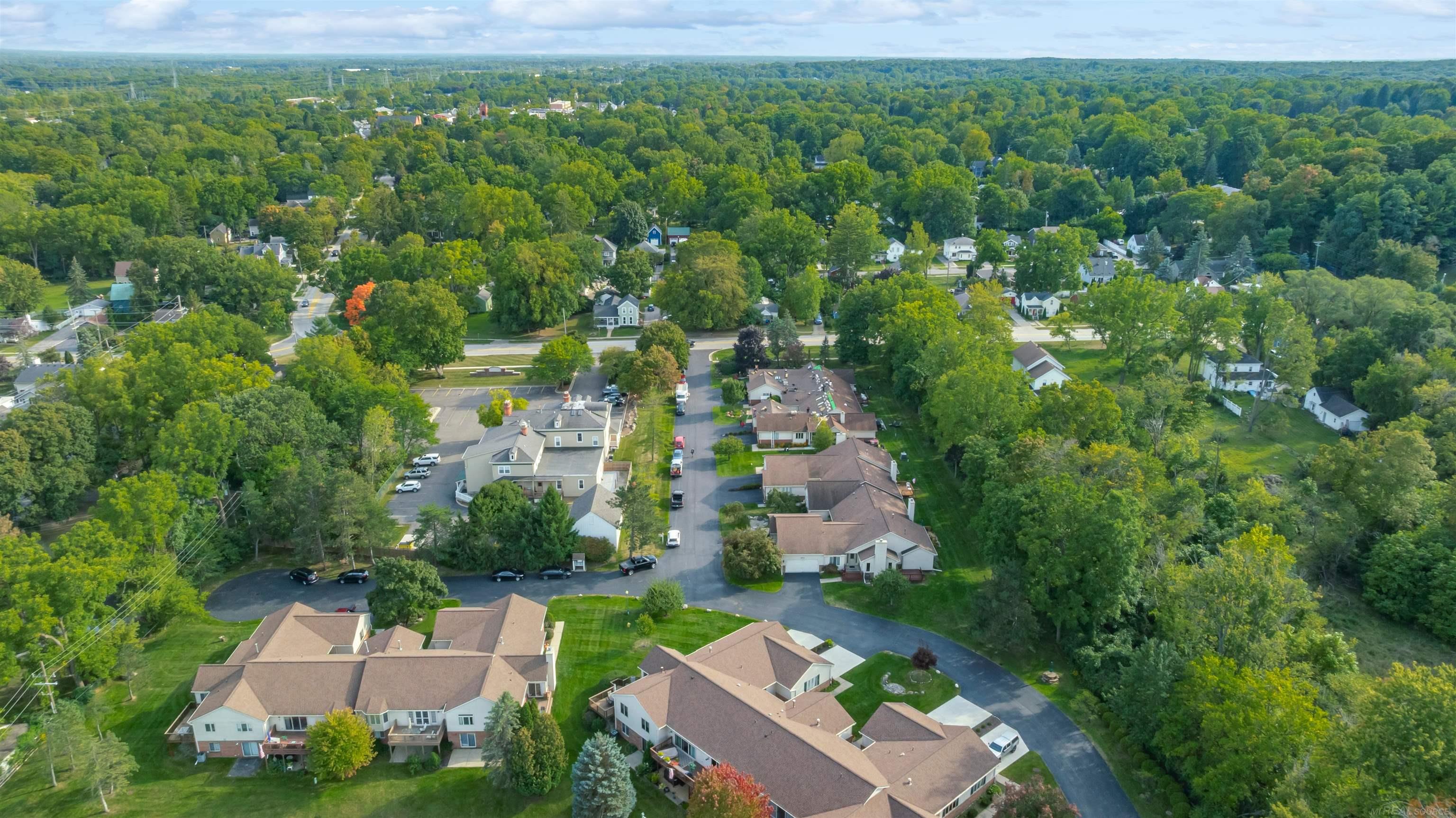 70135 Whitetail Lane