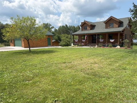 103 Arbutus Drive Clam Lake Township MI 49601