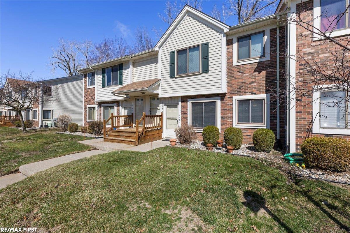 17445 Utica Oaks Lane