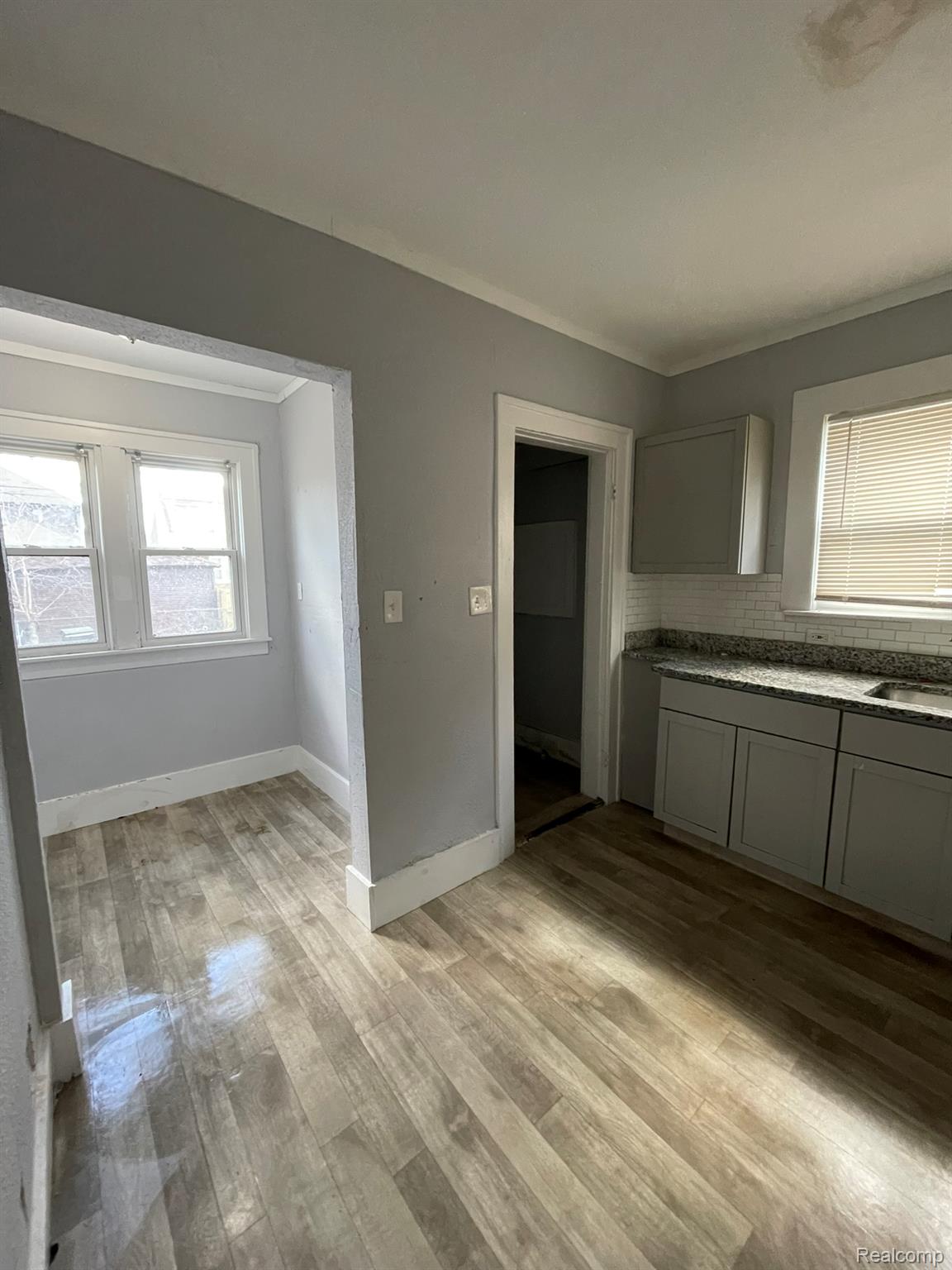 4368 BUCKINGHAM Avenue