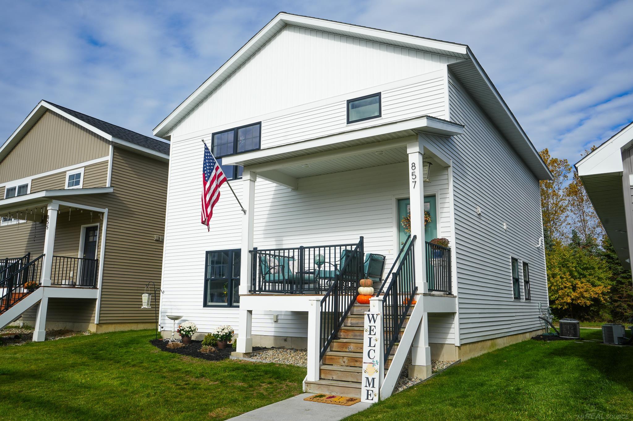 857 Winchester Street