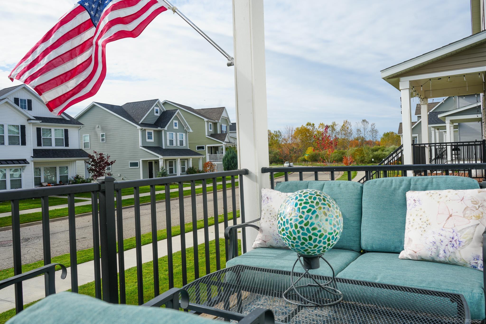 857 Winchester Street