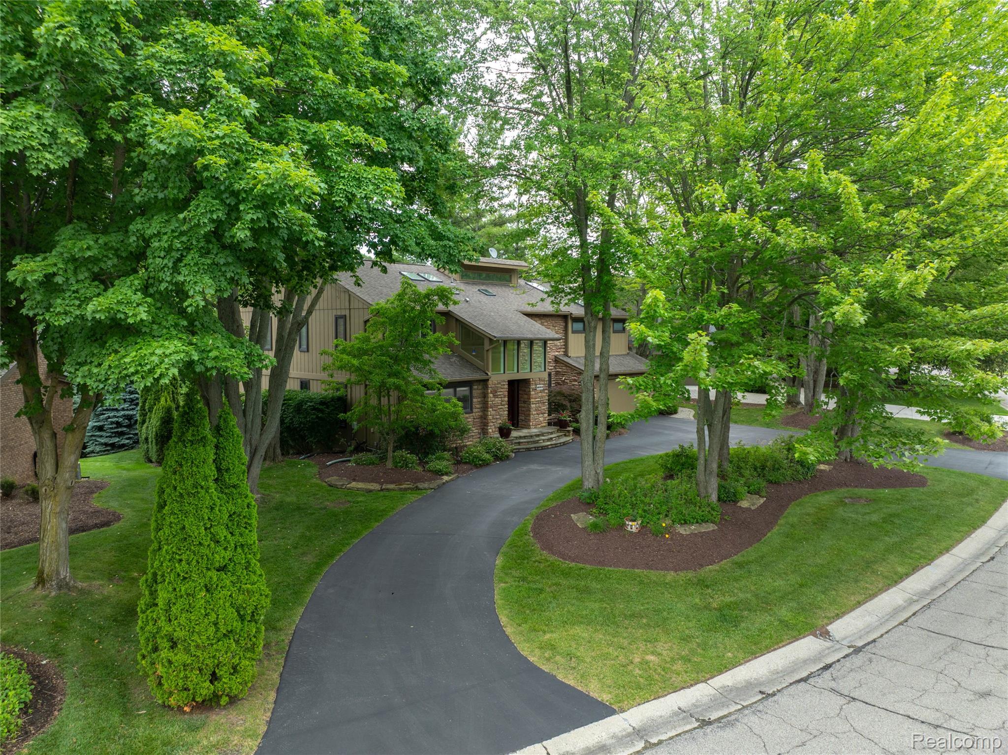 4683 Maura Lane