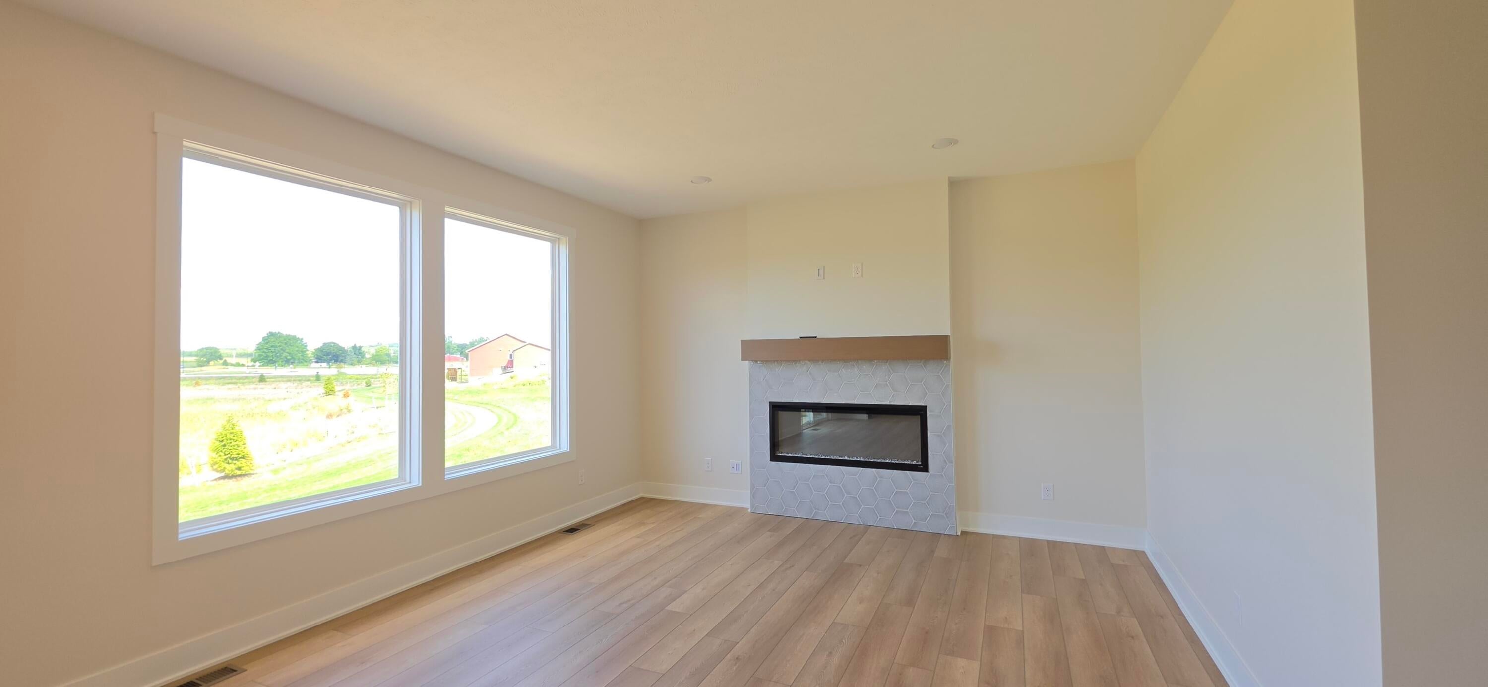 4833 Duttonvale Drive SE 2