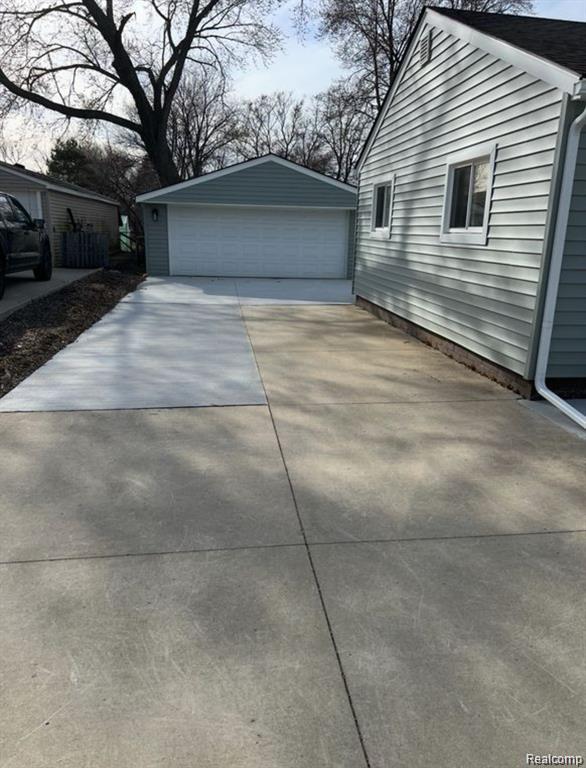 3293 Talbot Drive