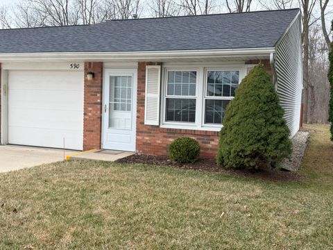 590 Yorkshire Square 24 Milan City MI 48160