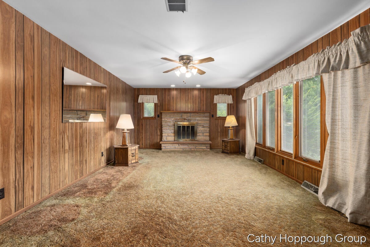 822 E Condensery Road