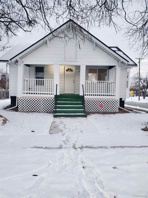 3155 Walnut Street Inkster City MI 48141