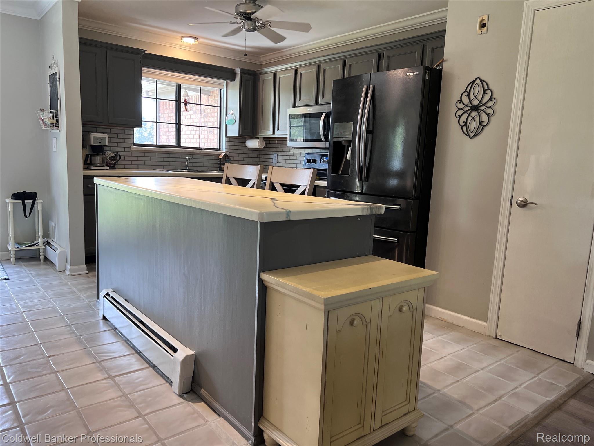 12485 Cambridge Boulevard 2