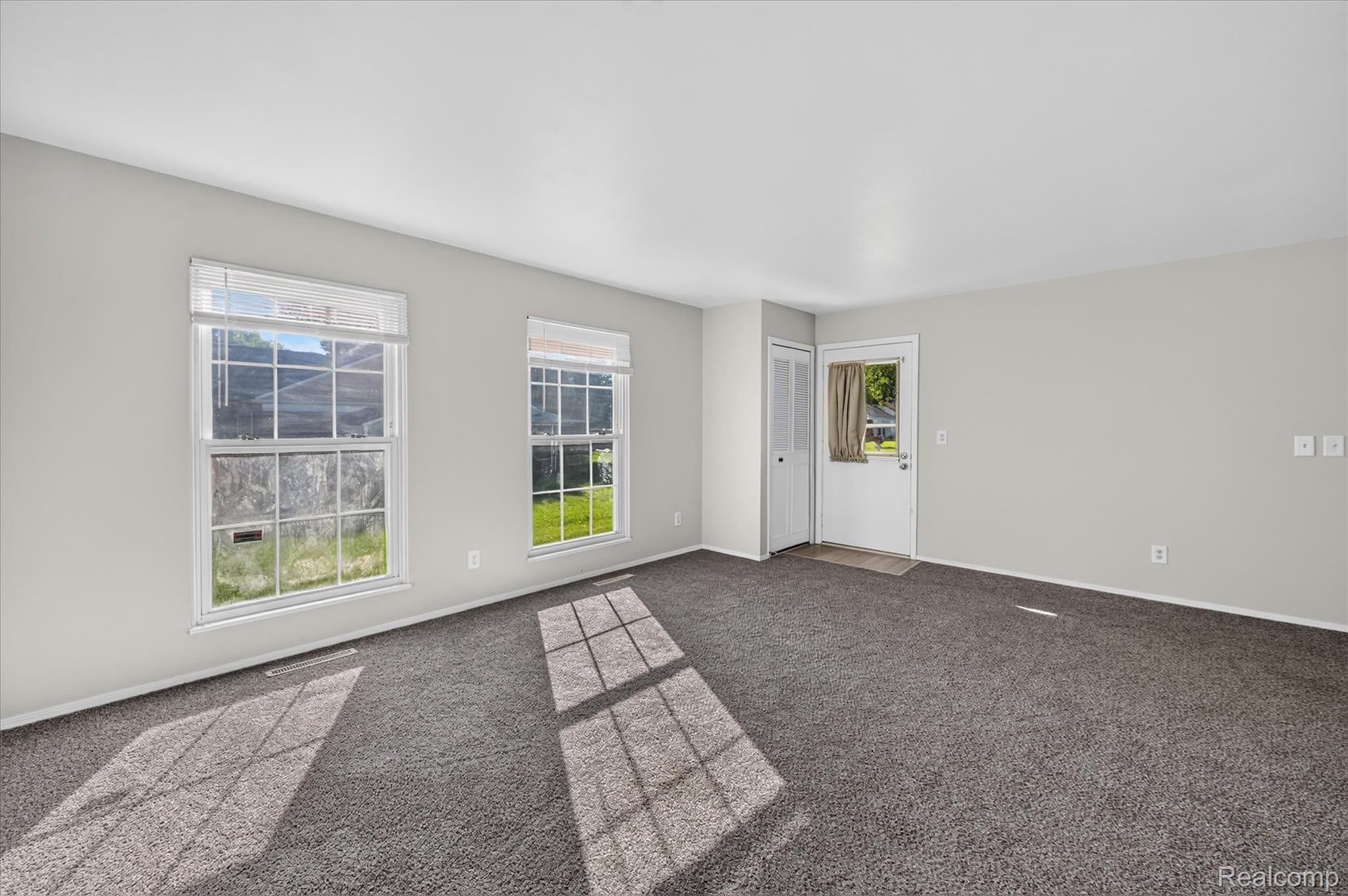 3055 Vineyard Lane