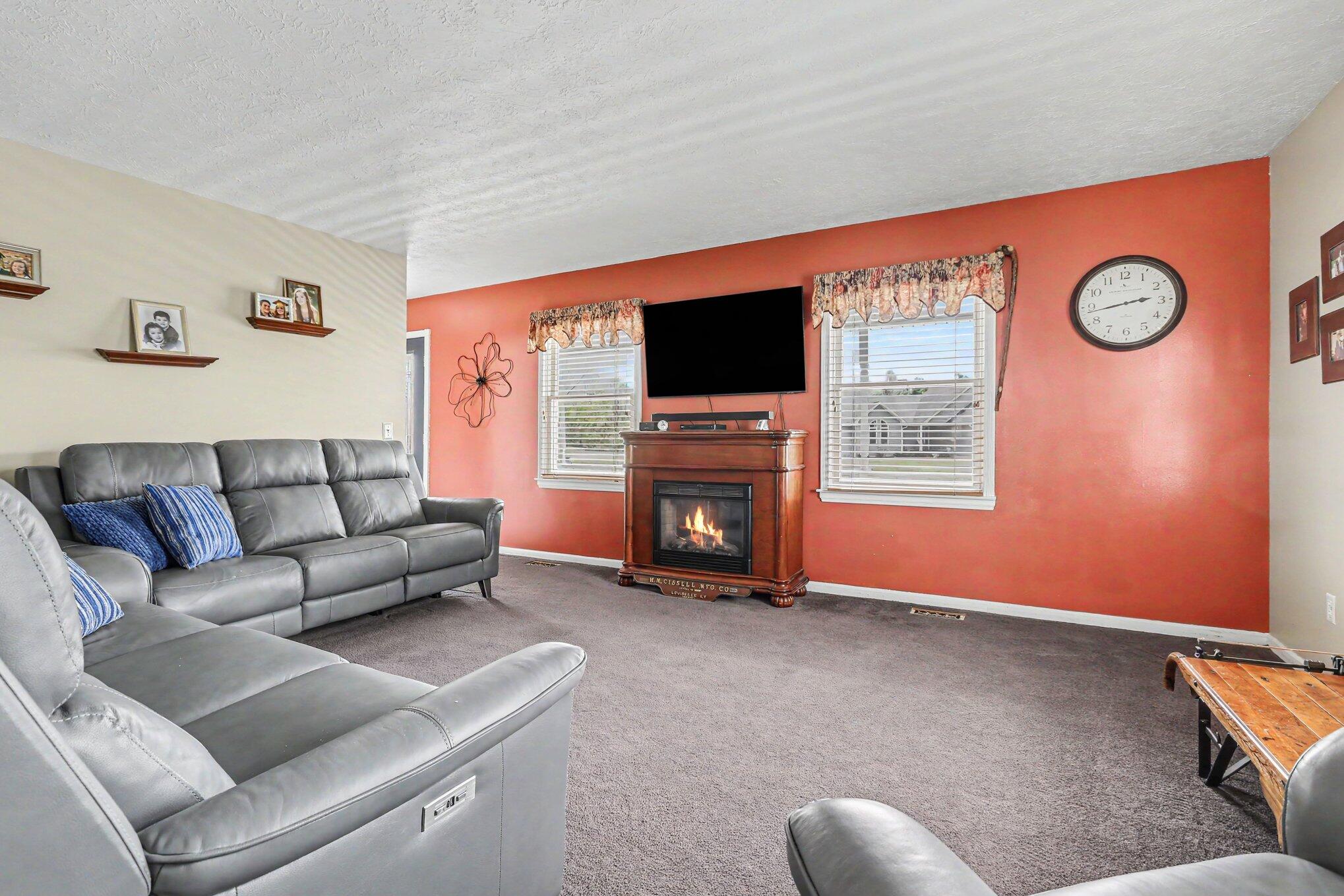 1273 Deer Run