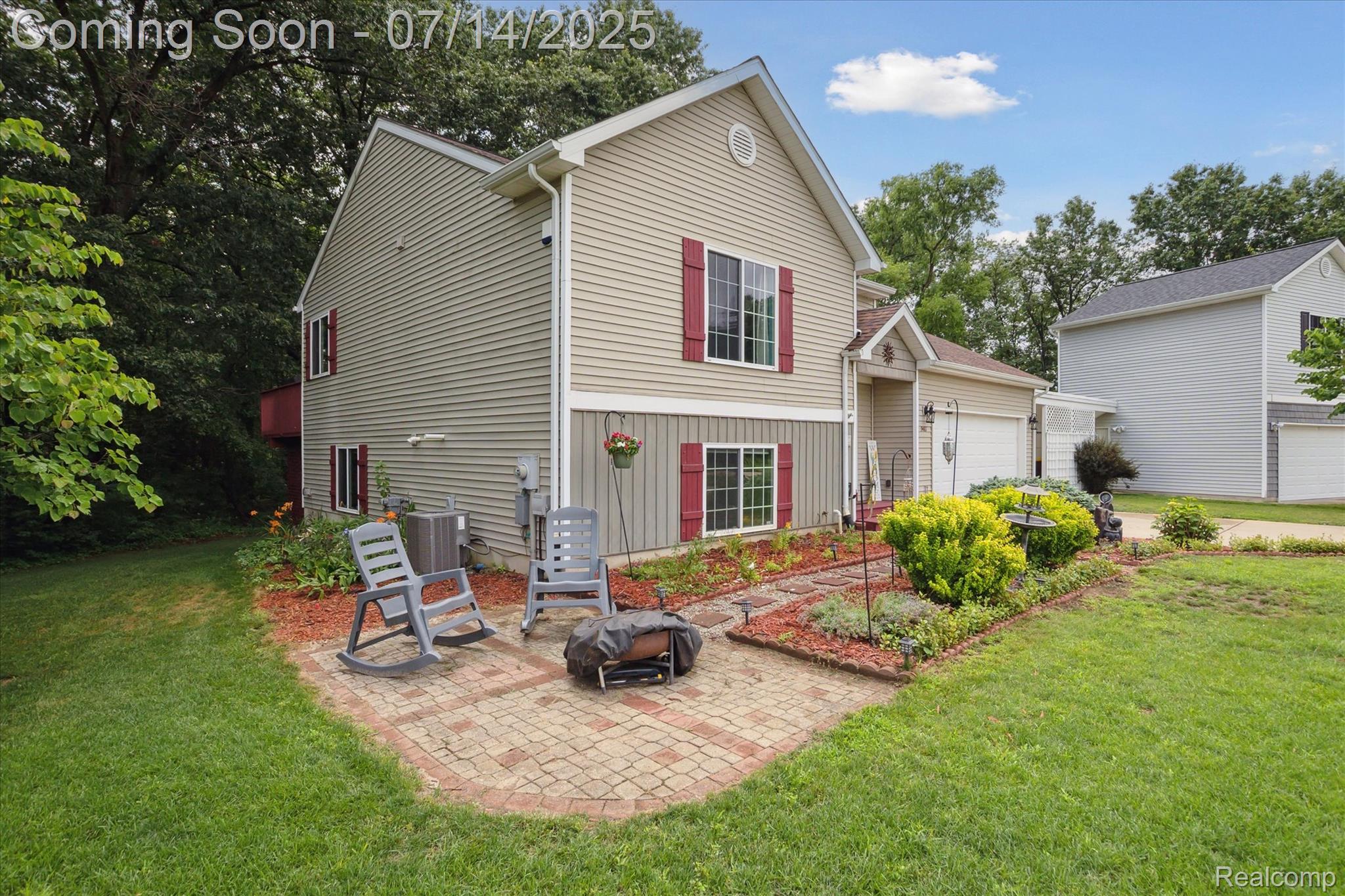 9481 Common Trail