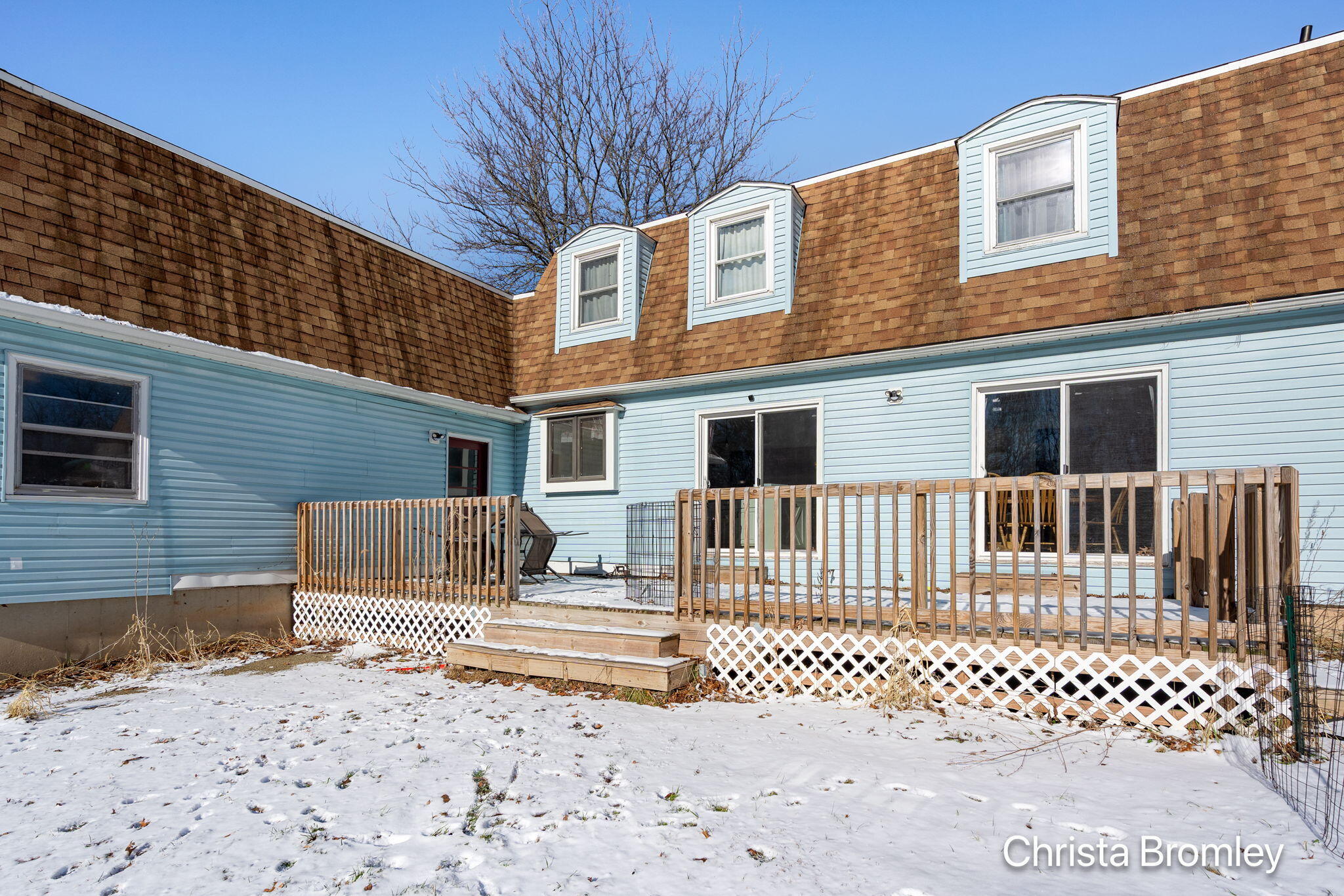 12740 Triple Oak Drive NE