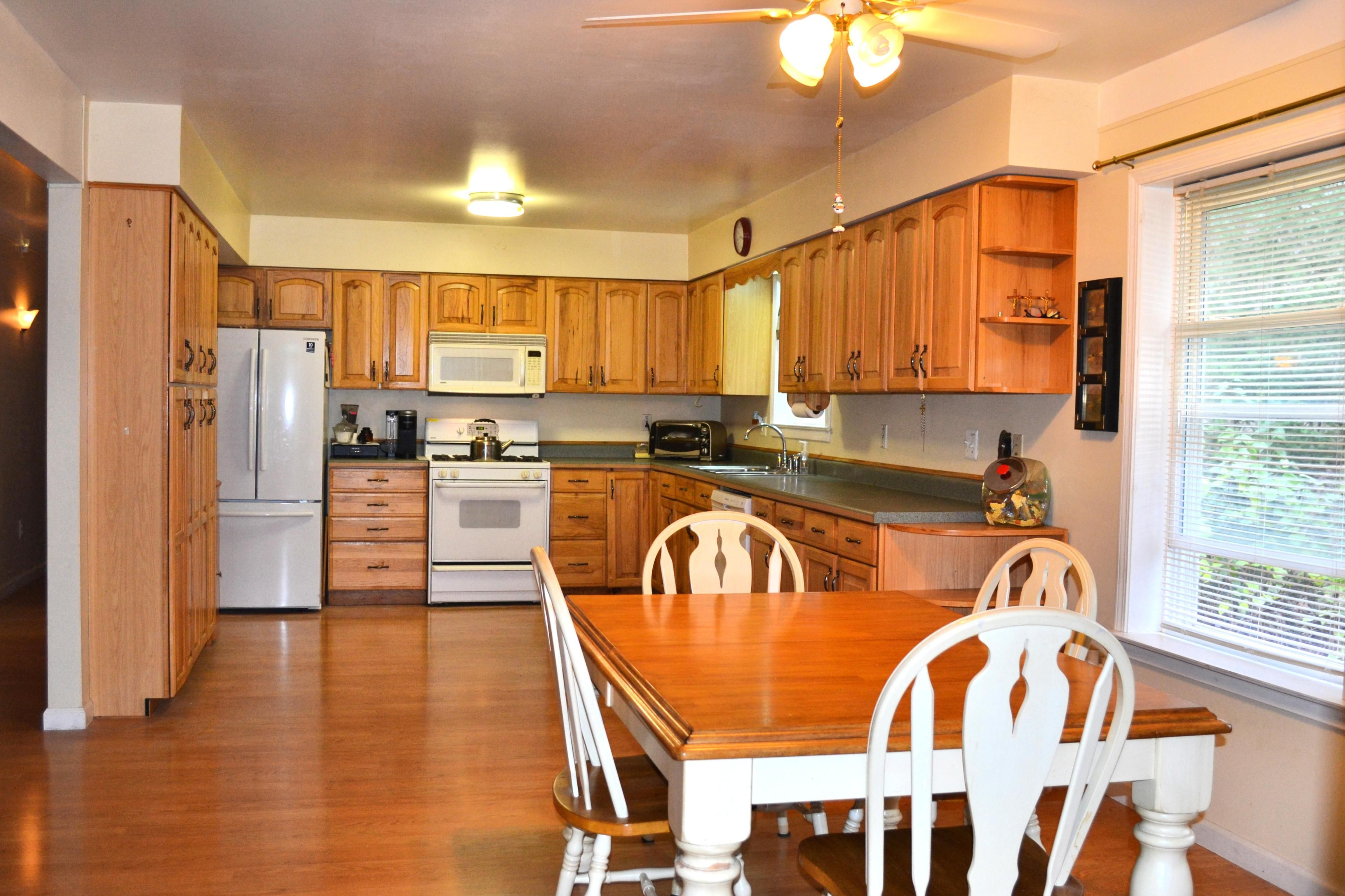 1412 RIFLE RIVER Drive