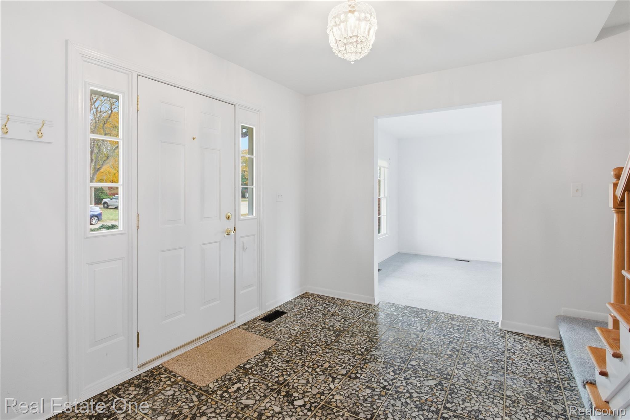 30033 Valley Side Drive