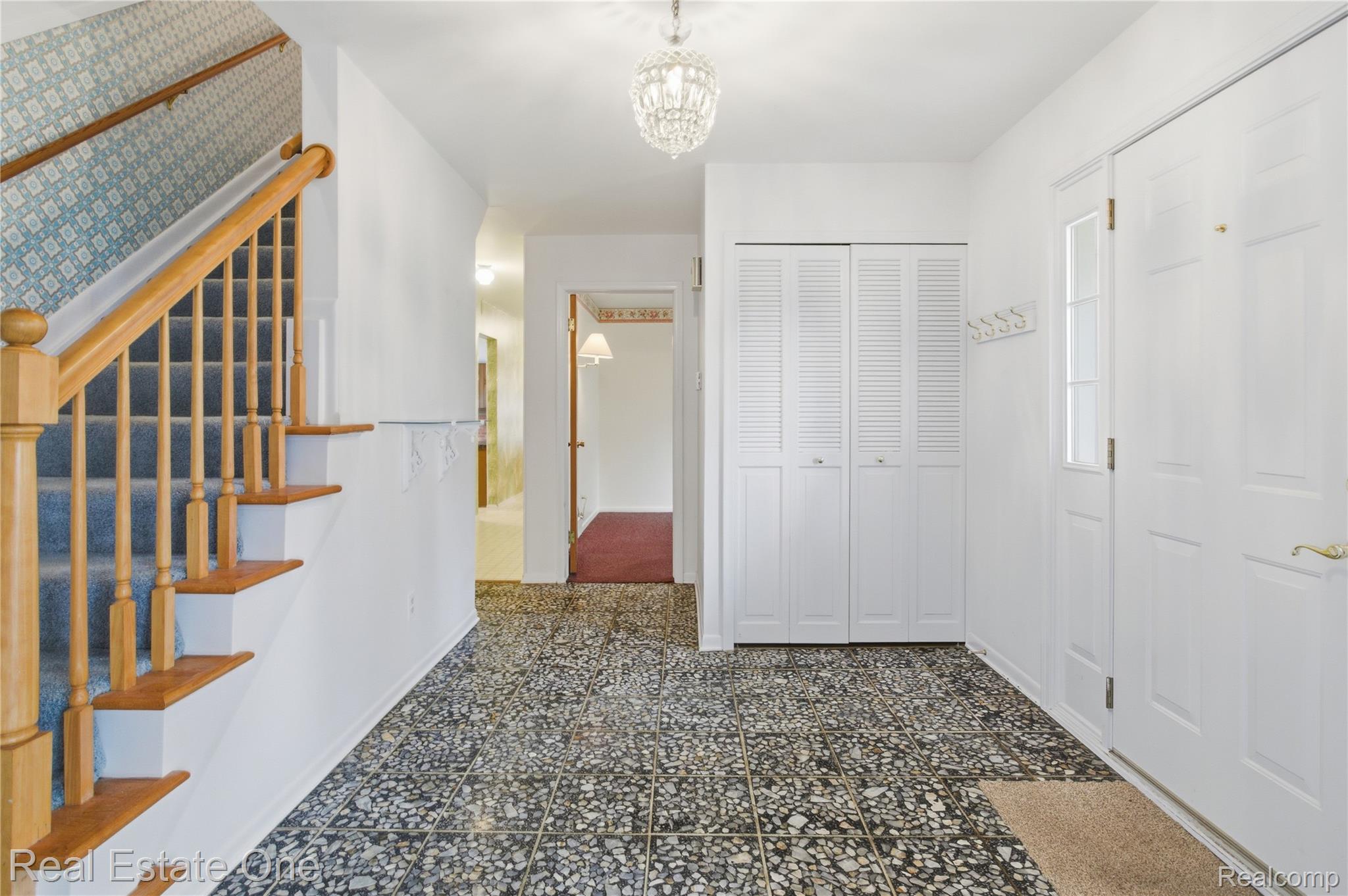 30033 Valley Side Drive