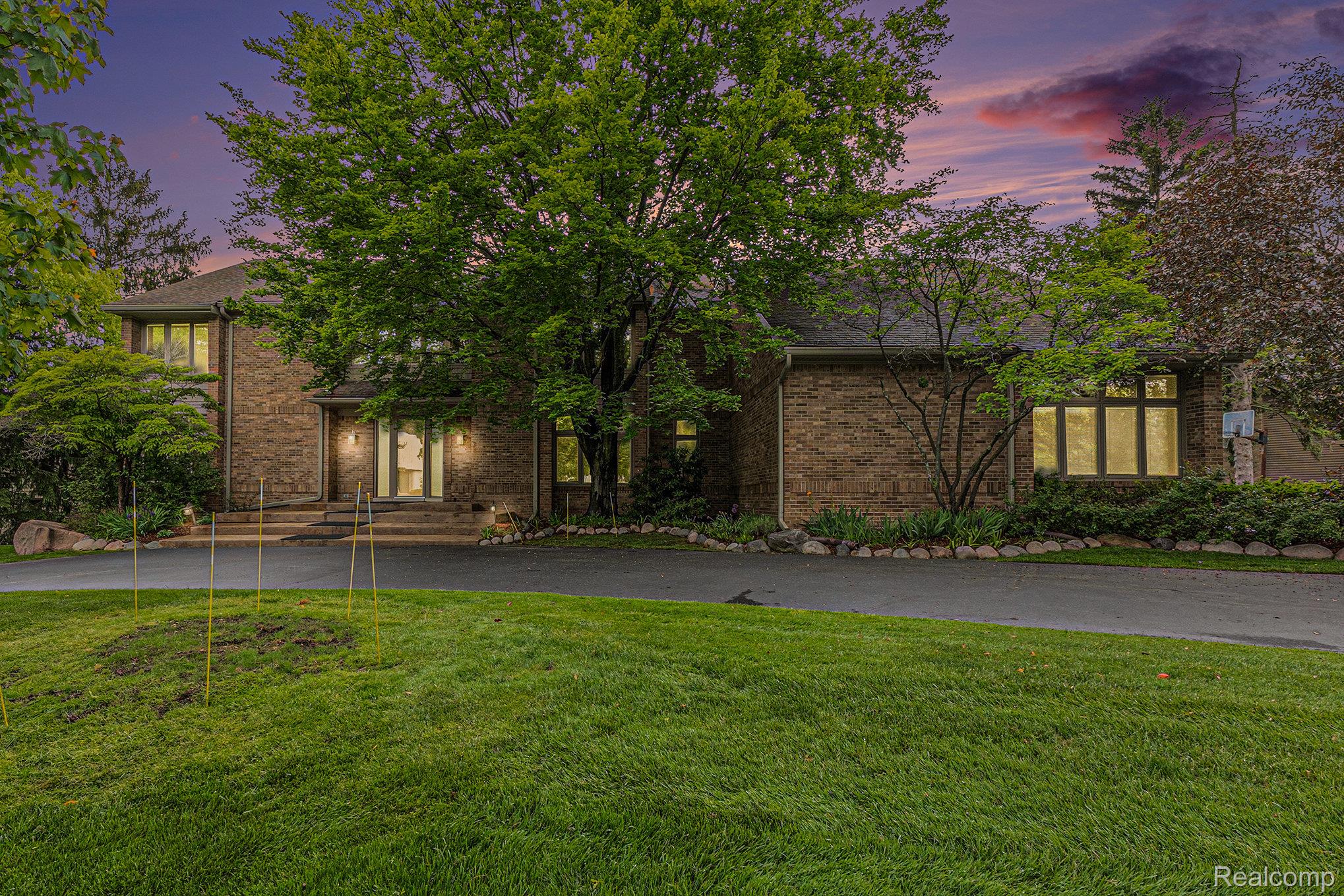 3870 Glen Falls Drive