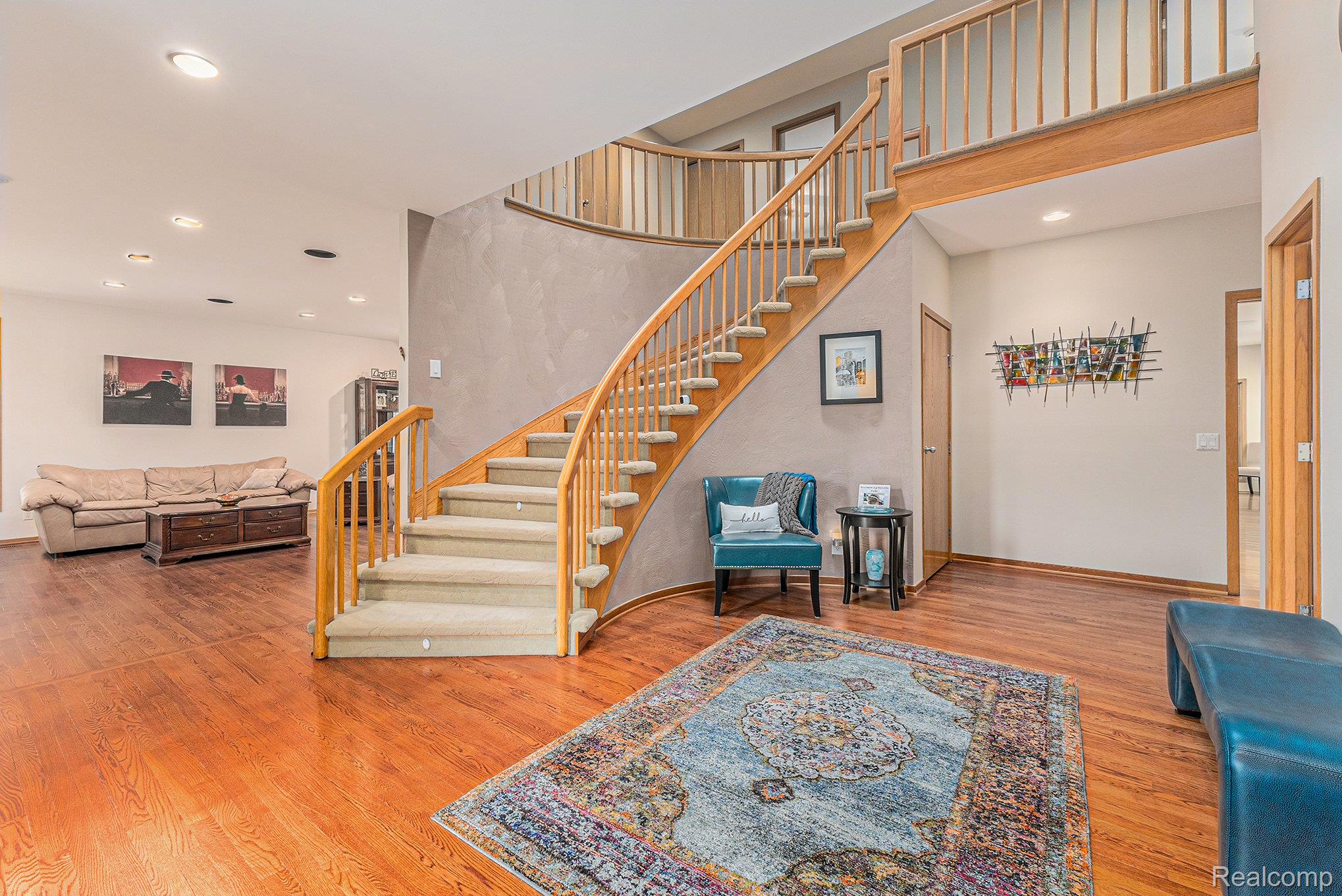 3870 Glen Falls Drive