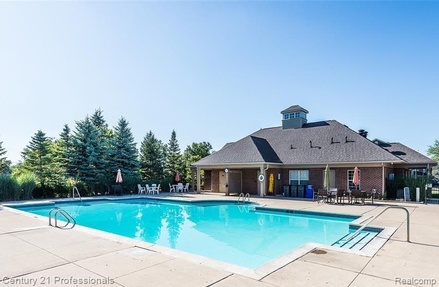 4157 Pepper Tree Lane