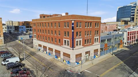 50 Wayne Street Pontiac City MI 48342