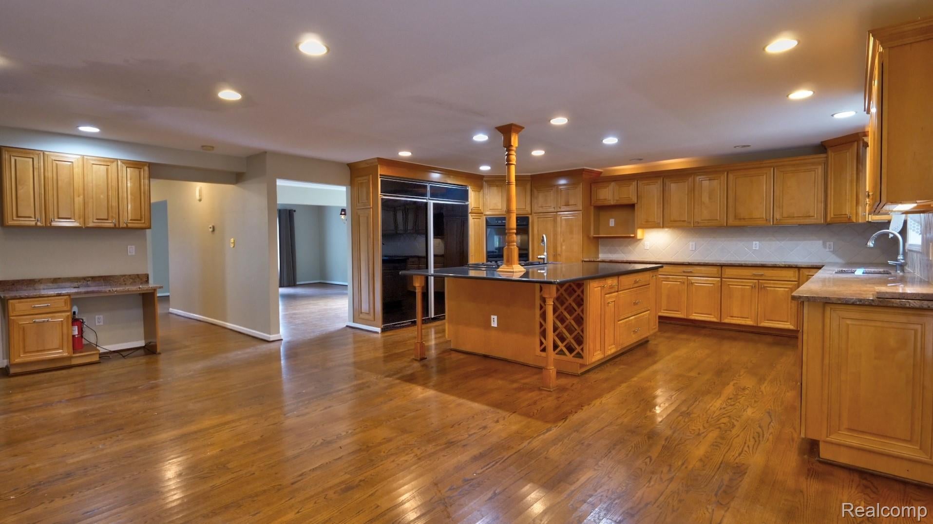 30853 Sudbury Court