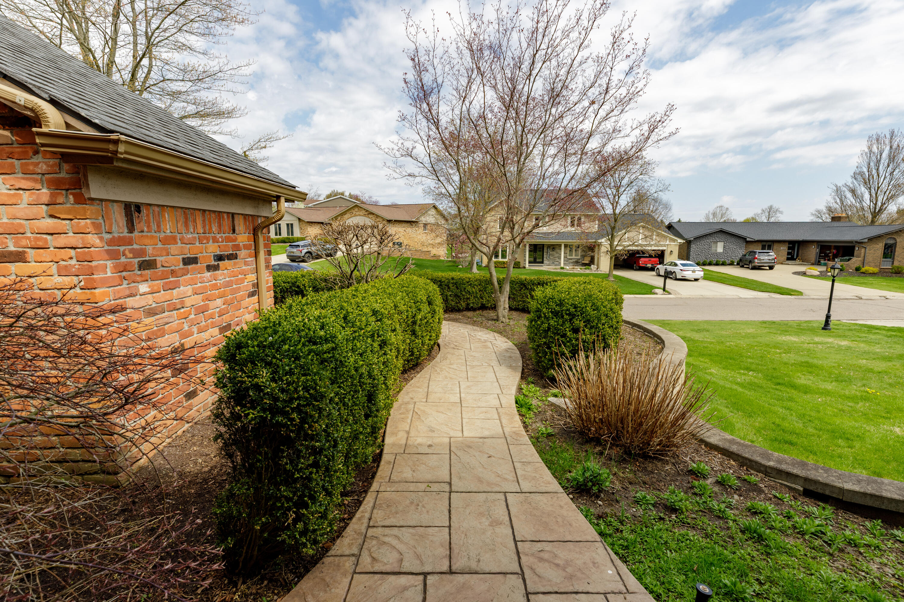 631 Heritage Lane