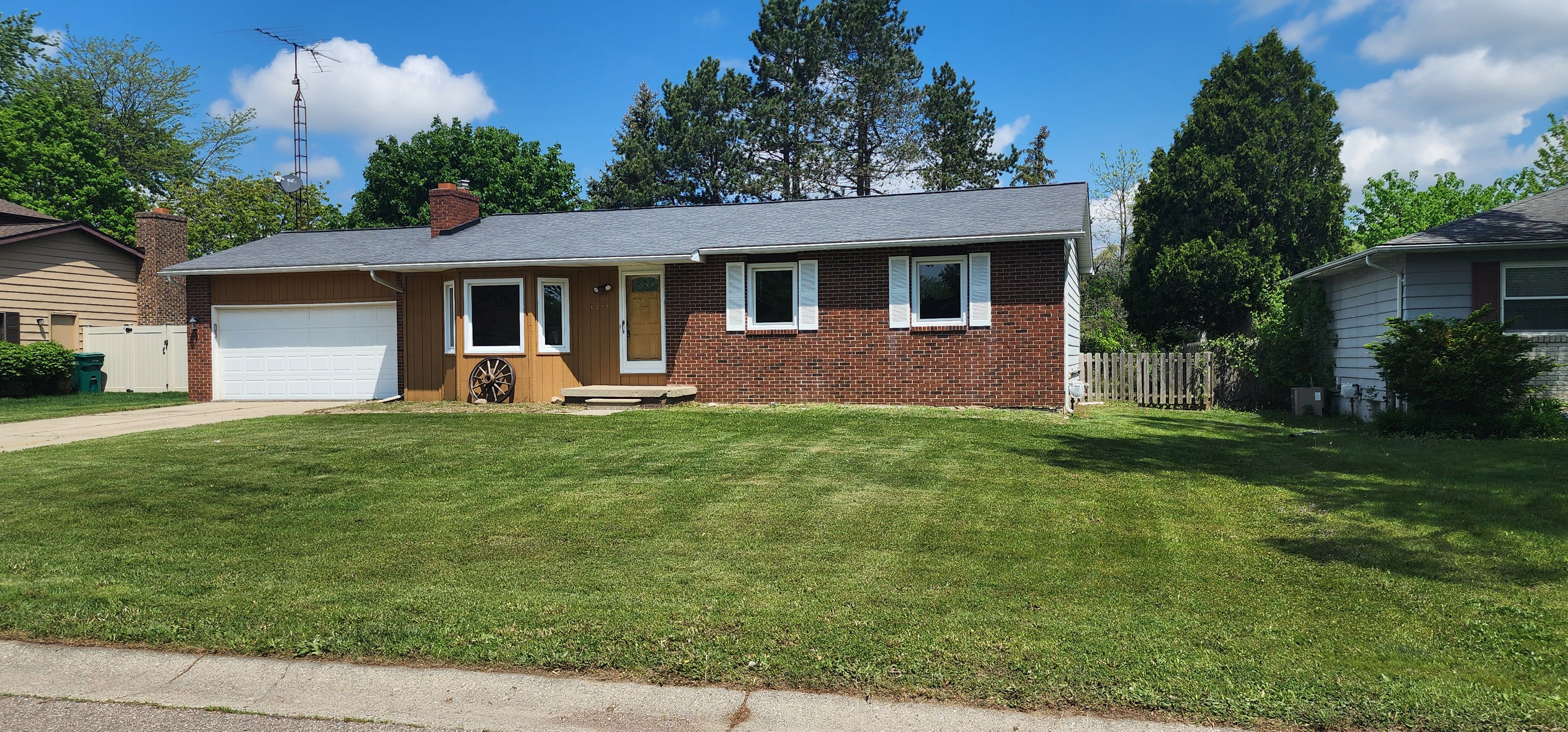 Listing image 1