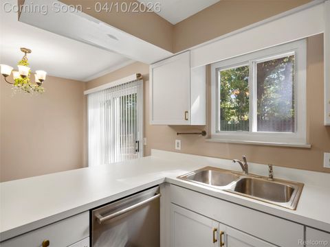 Tiny photo for 970 Golfview Drive, Lake Orion Village, MI 48362 (MLS # 20261021813)