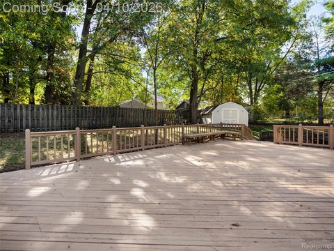 Tiny photo for 970 Golfview Drive, Lake Orion Village, MI 48362 (MLS # 20261021813)