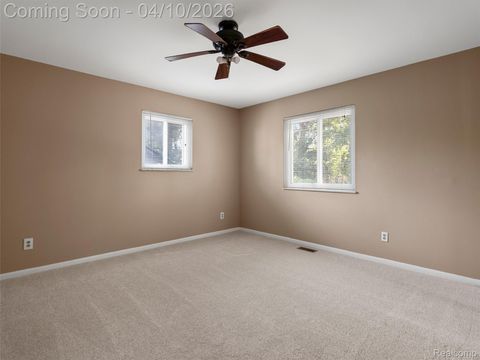 Tiny photo for 970 Golfview Drive, Lake Orion Village, MI 48362 (MLS # 20261021813)