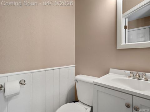 Tiny photo for 970 Golfview Drive, Lake Orion Village, MI 48362 (MLS # 20261021813)