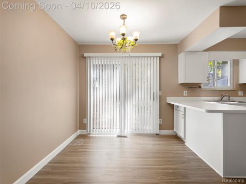 Tiny photo for 970 Golfview Drive, Lake Orion Village, MI 48362 (MLS # 20261021813)