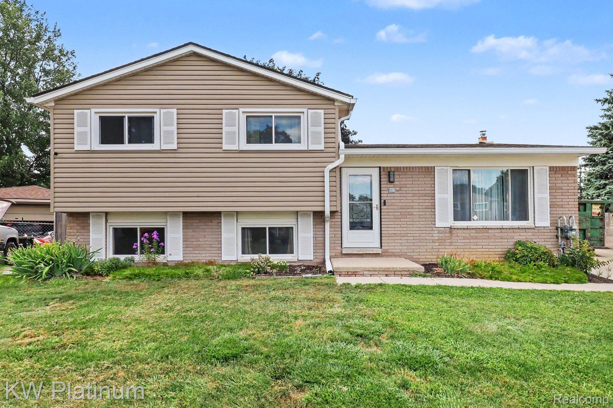 32369 Norwich Court
