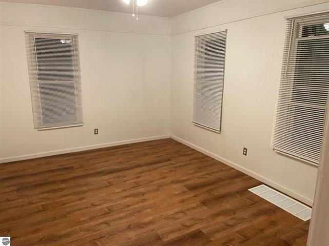 221 W Locust
