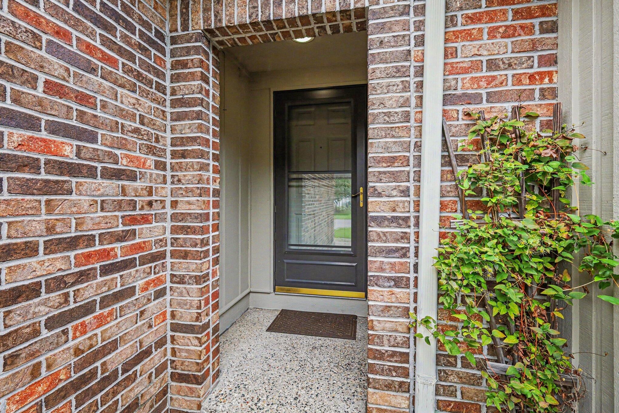 3114 Maple Villa Drive SE