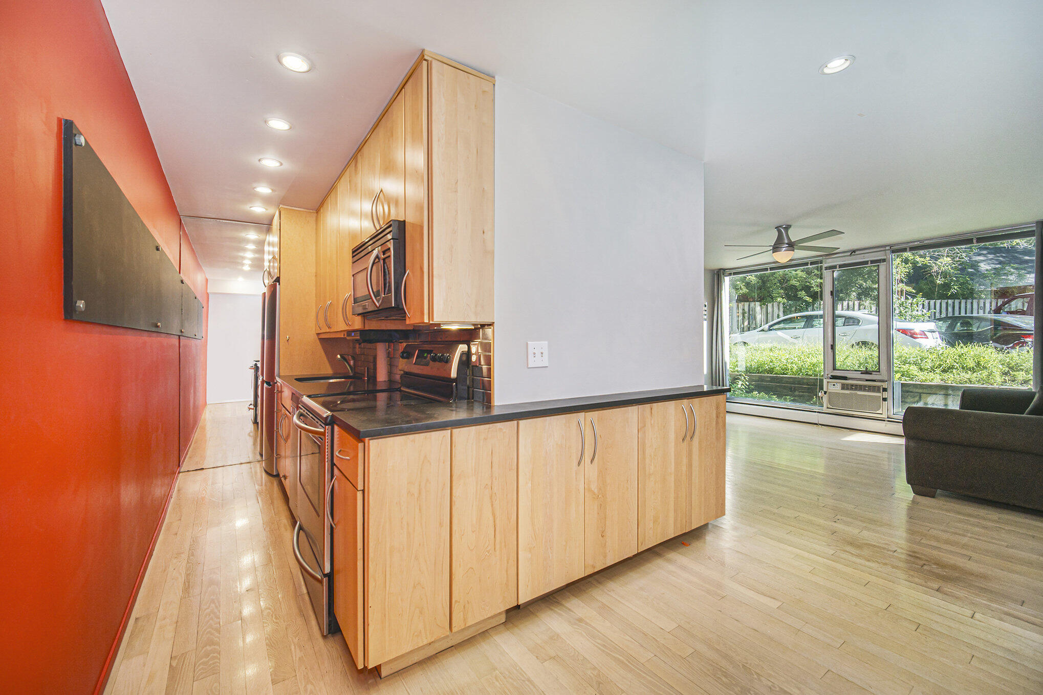 1531 Packard Street #6