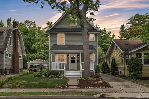715 Gardenia Avenue Royal Oak City MI 48067