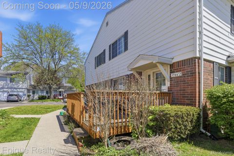3946 Hunters Ridge Drive Lansing City MI 48911