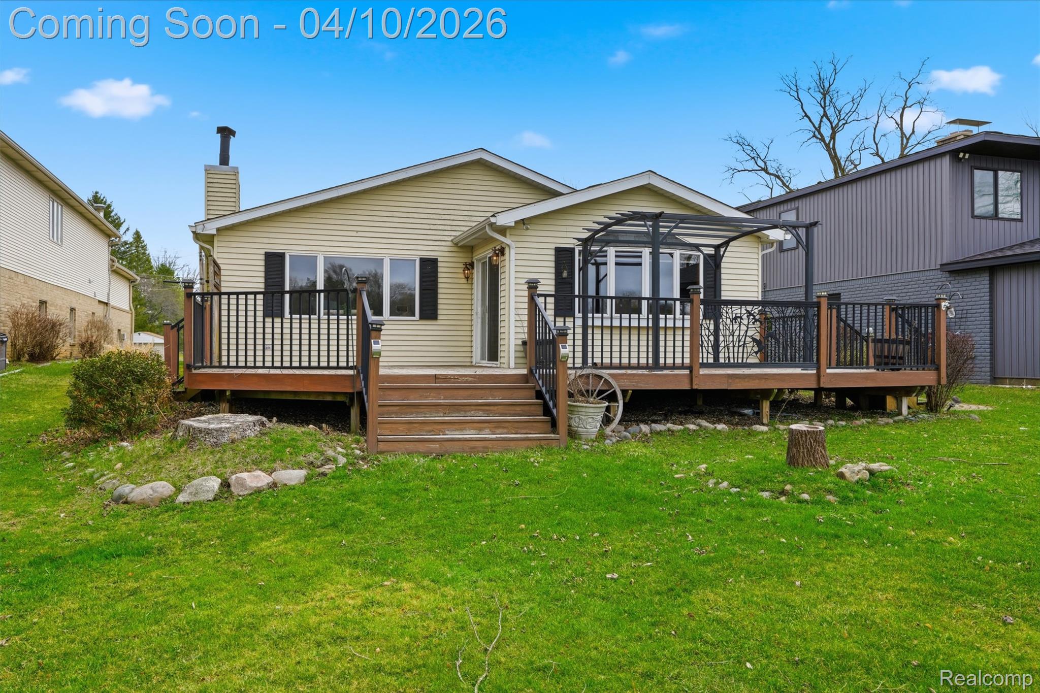 6115 Mabley Hill Road