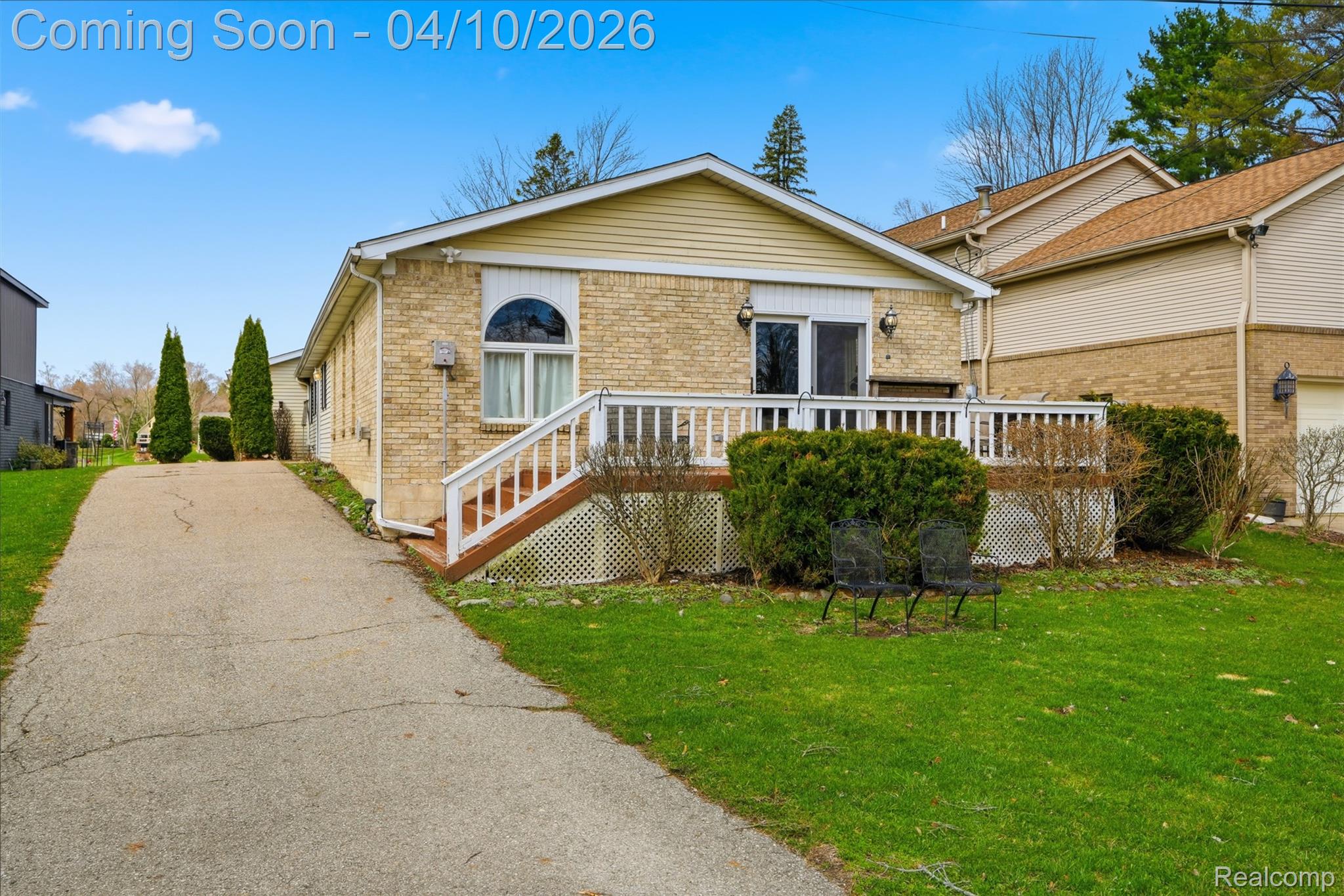 6115 Mabley Hill Road