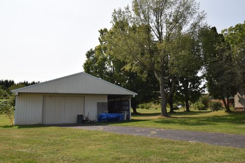 A home in LawrenceTownship_VanBuren