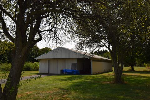 A home in LawrenceTownship_VanBuren