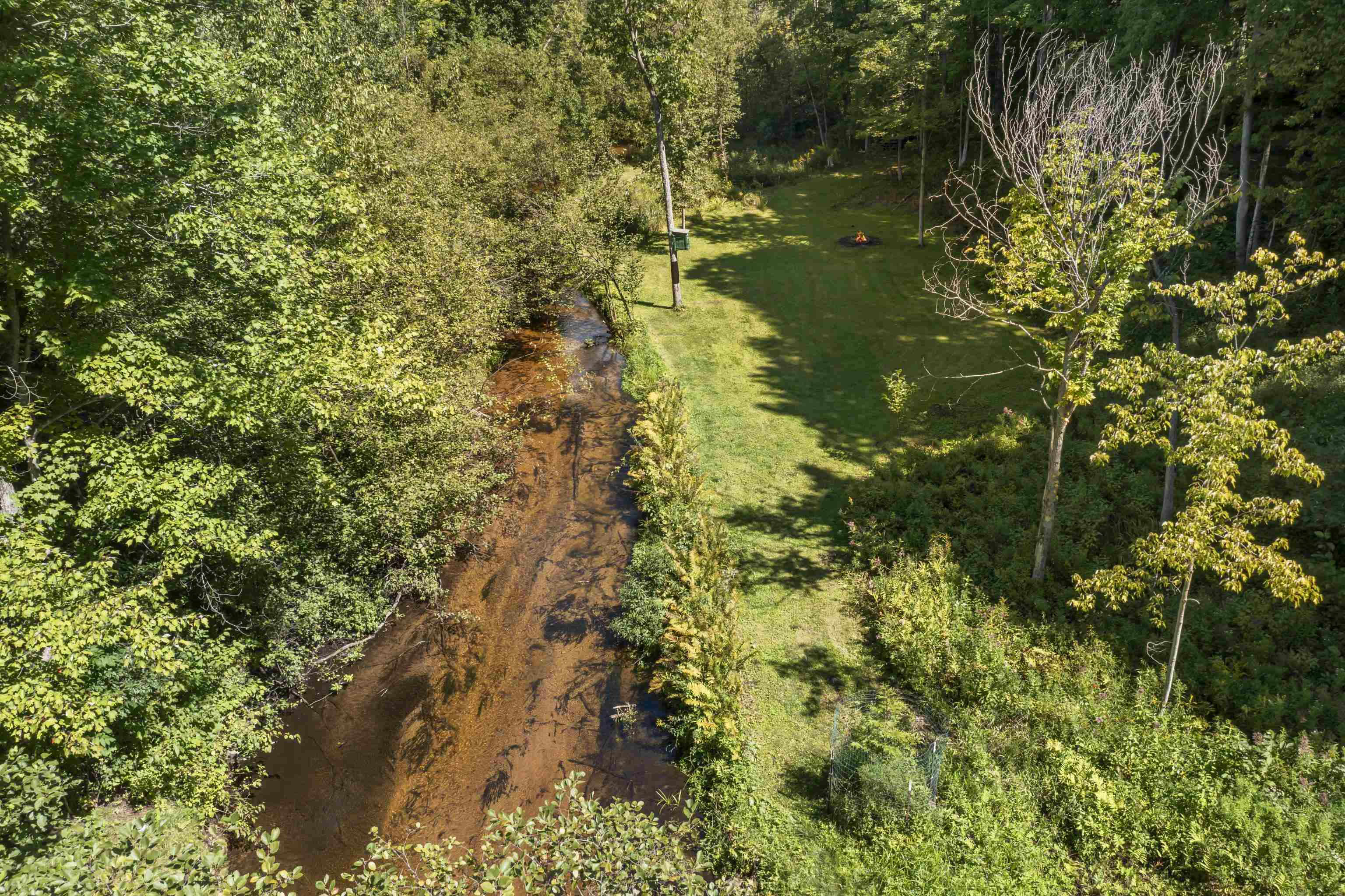 6747 S Thompsonville Road