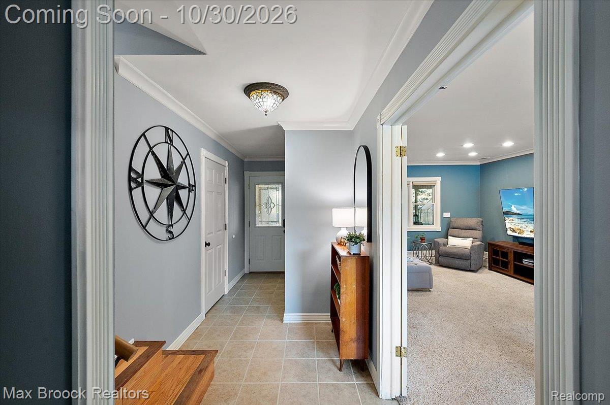 786 W 11 Mile Road