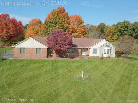 Photo of 12945 Autumn Ridge Court, Brighton Township, MI 48380 (MLS # 20261082732)