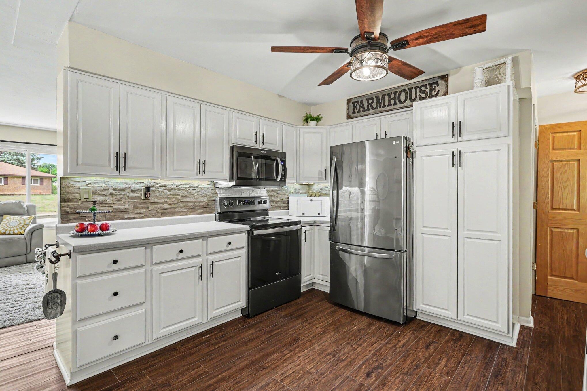 15 Enlow Court