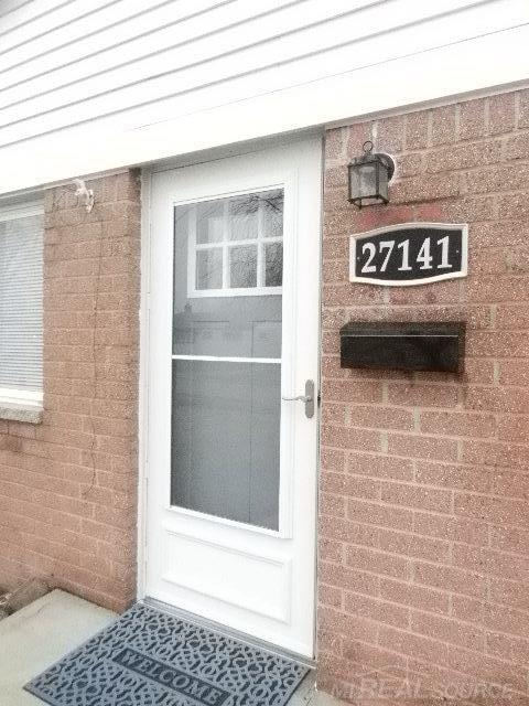 27141 Maywood Street