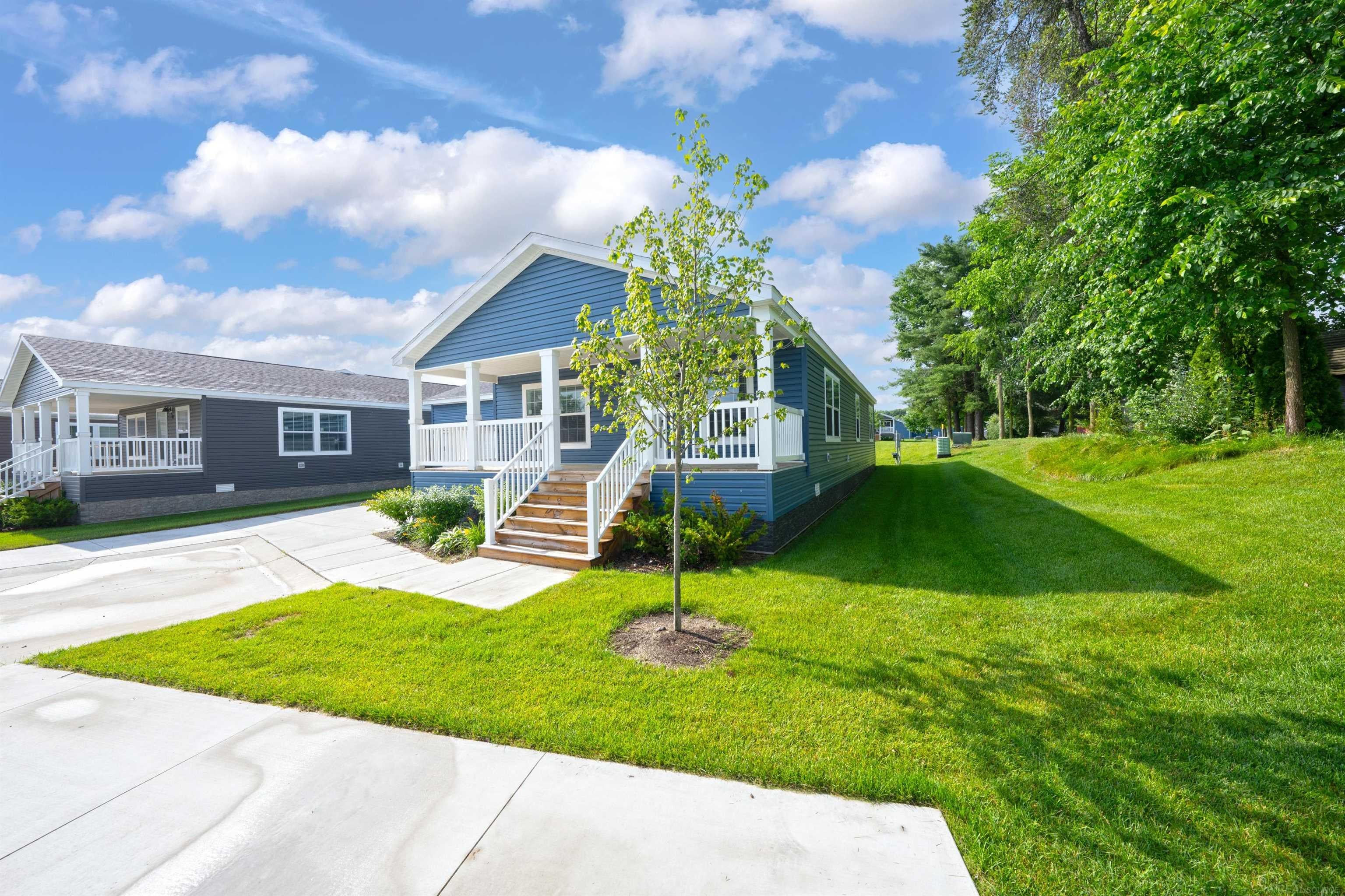 2756 Naples Court