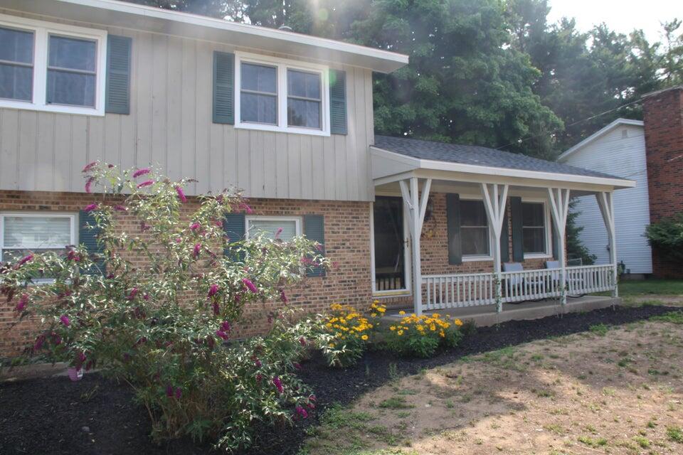 4878 Stanwood Street