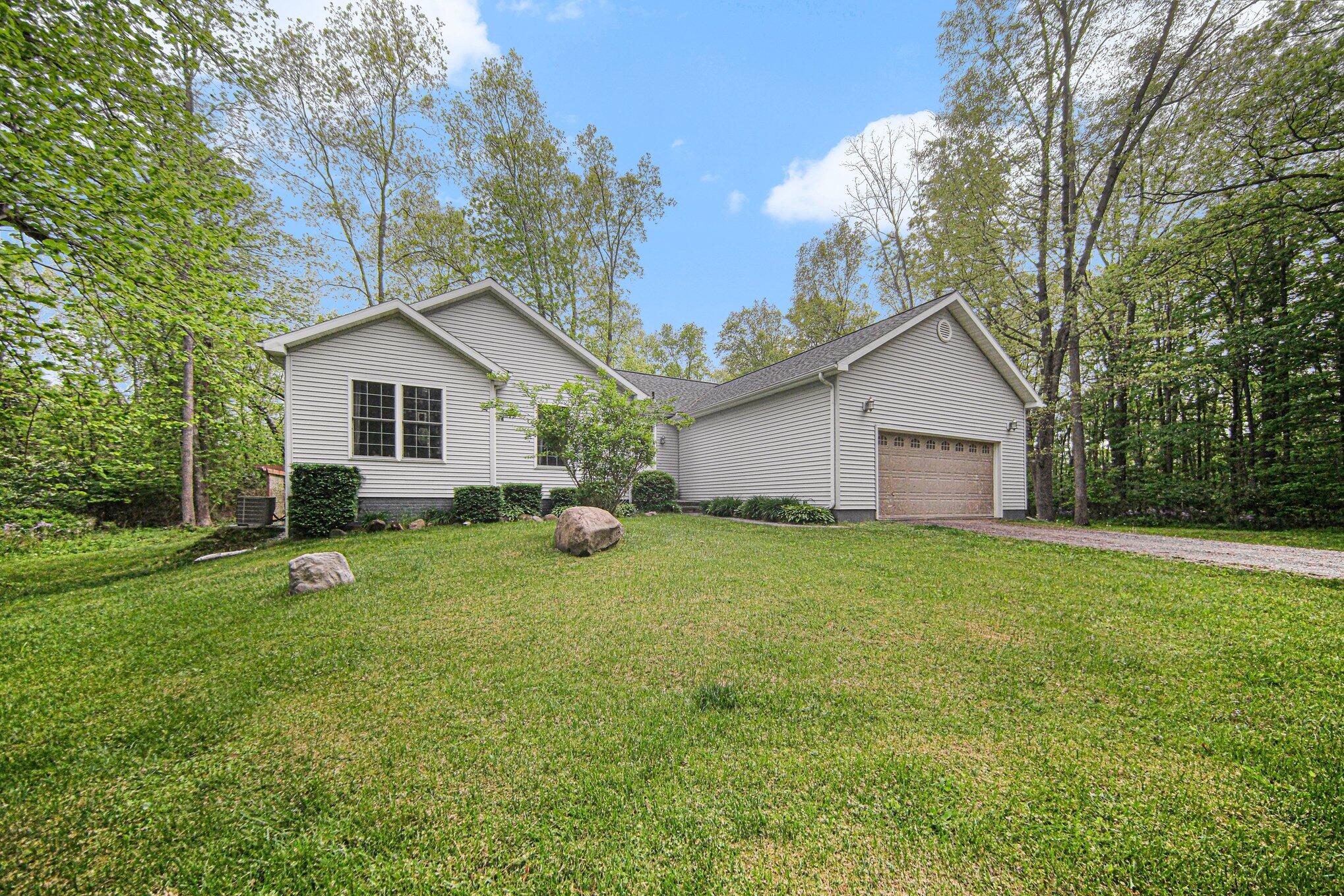 2088 Hickory Lane